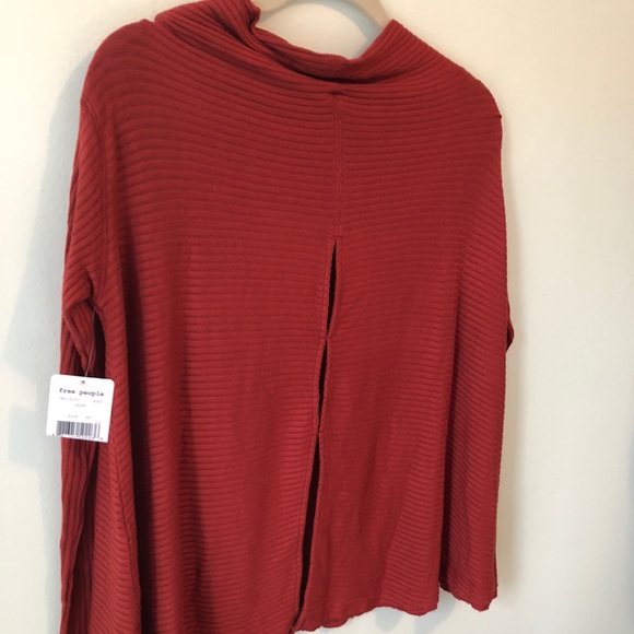 NWT Free People Split Back long sleeve - Picture 4 of 8